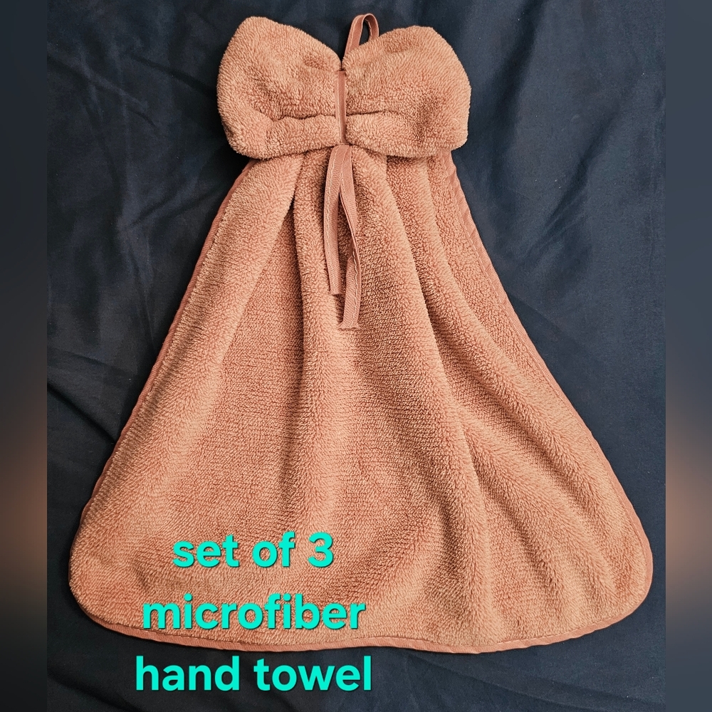Pink Microfiber Hand Towels